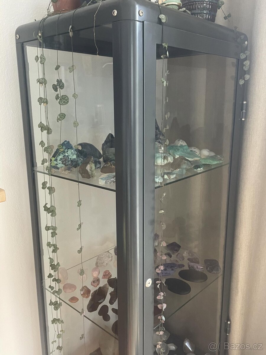 Vitrína Ikea FABRIKÖR - 3