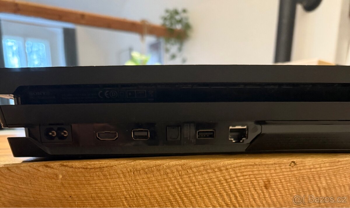 Playstation PS4 PRO 872GB - 3