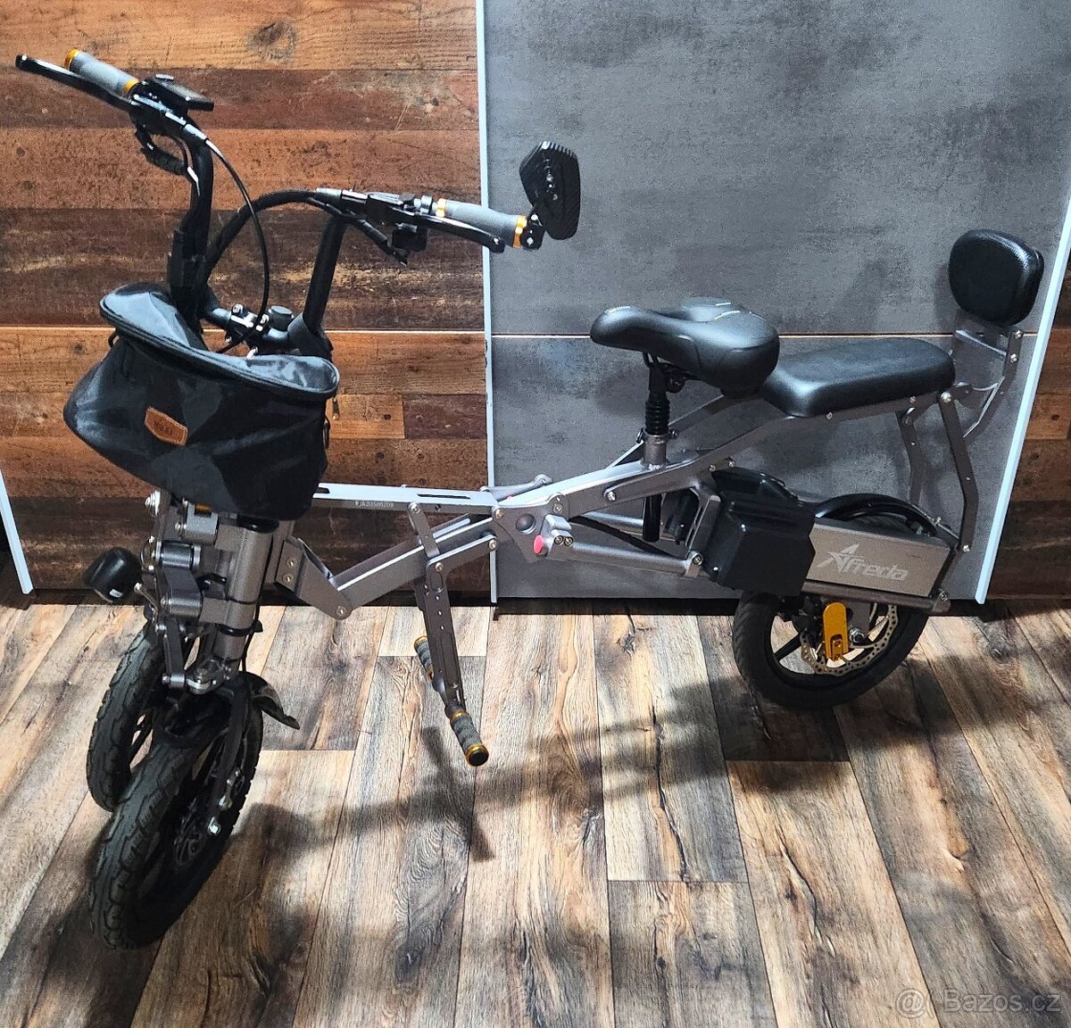 El. tříkolka (rezervované do 31.8.) - 3