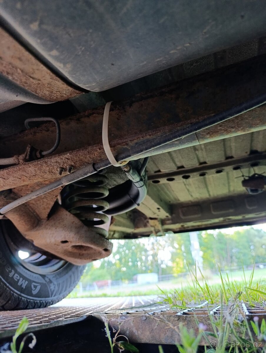 Prodám Škodu Felicia pickup 1.3 - 3