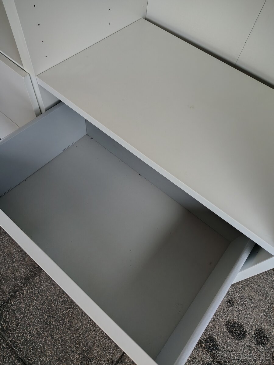 Skříň ikea - 3