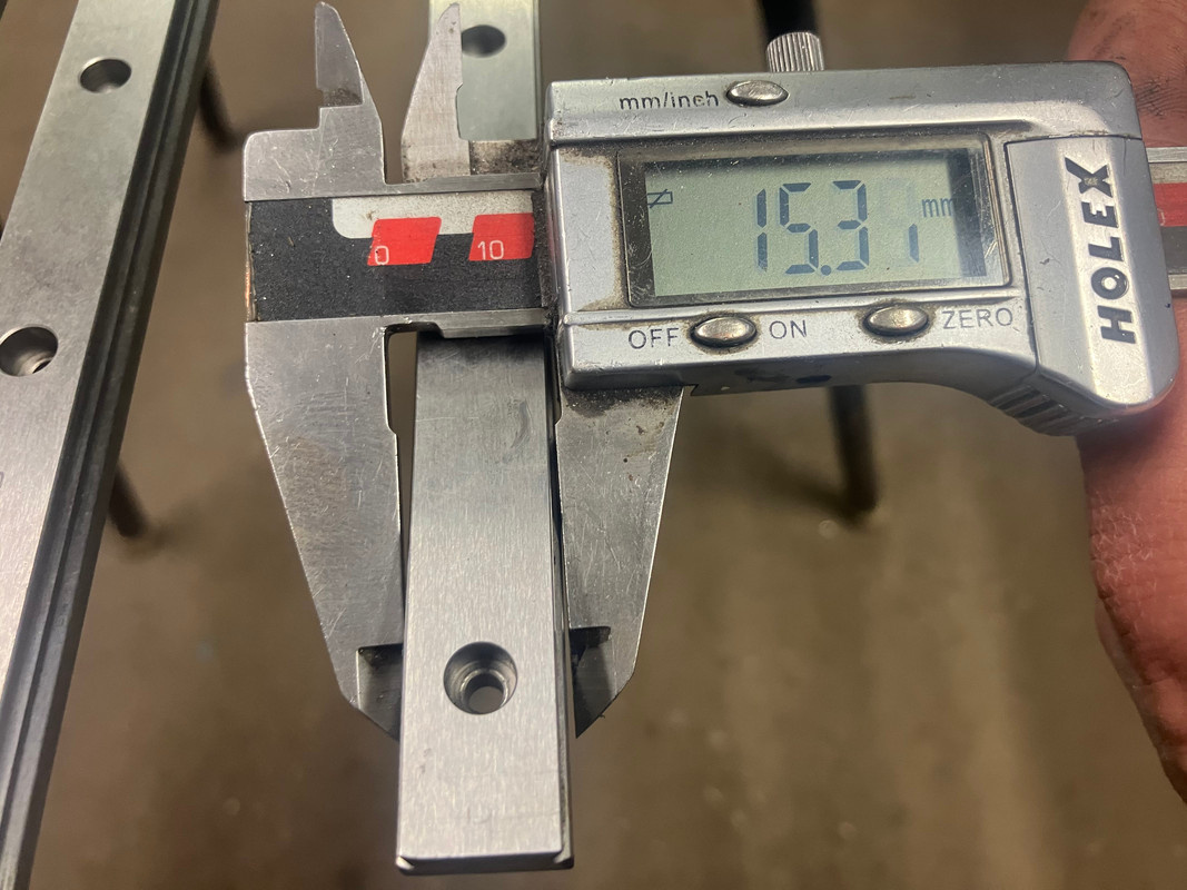 Prodám lineární vedení THK, lineární ložisko - 3