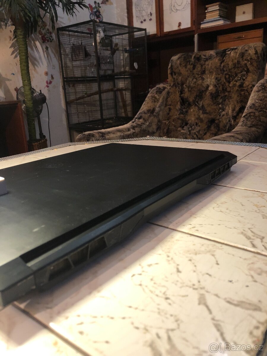 Herní notebook MSI katana gf-76 12ue rtx 3060 - 3