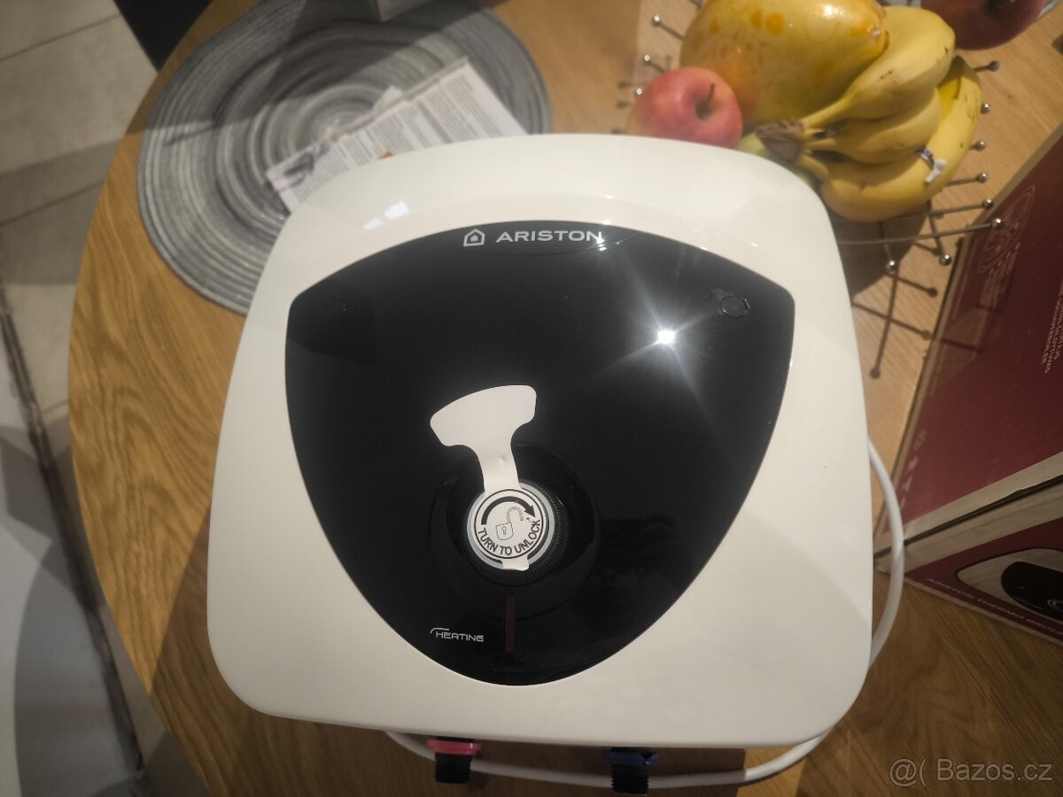 Zásobníkový elektrický ohřívač vody Ariston - 3