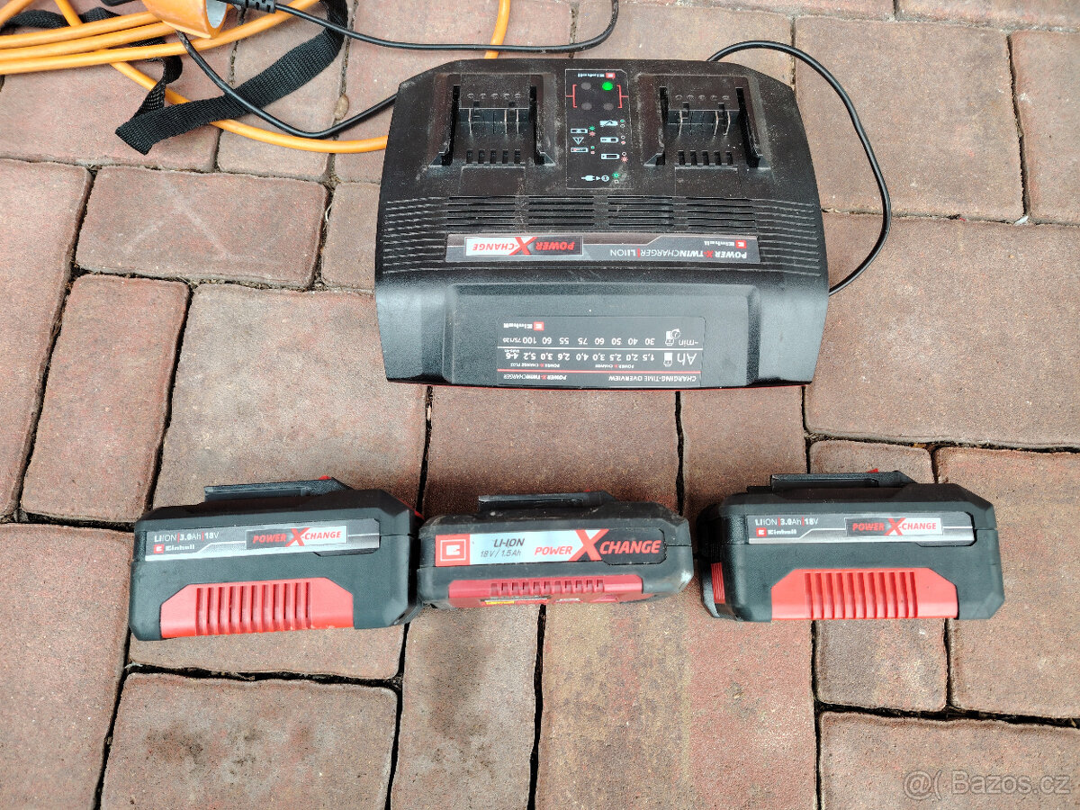 Nabíječka a náhradní baterie EINHELL Starter Kit - 3