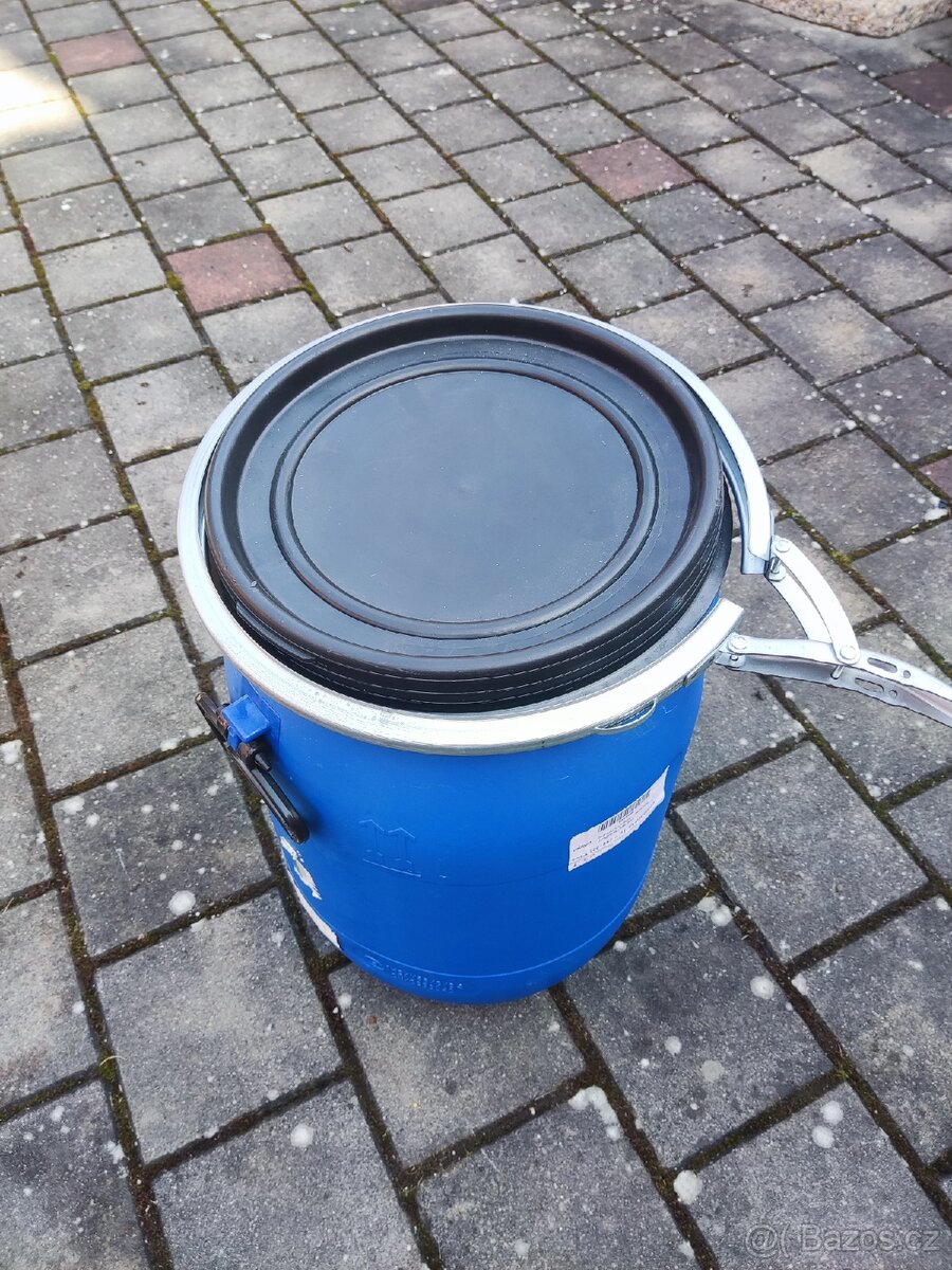 Plastové sudy 25 litrů - 3