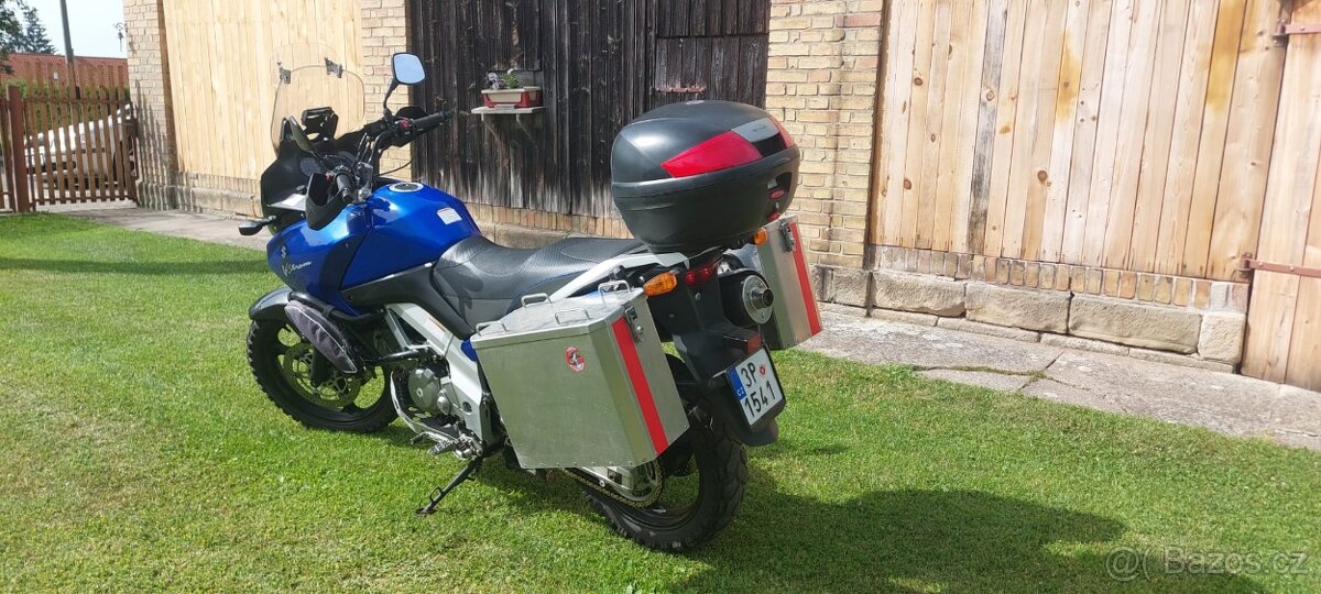 Suzuki DL 650 Vstrom - 3