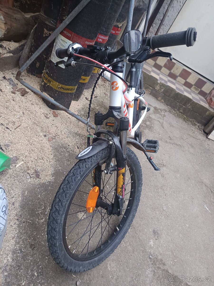 Kolo Ghost 20" dívčí - 3