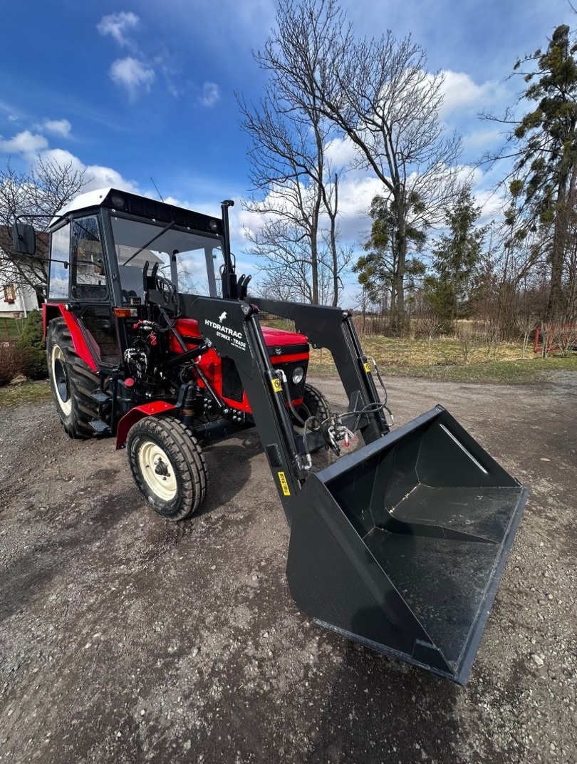 Montáž čelních nakladačů - 3