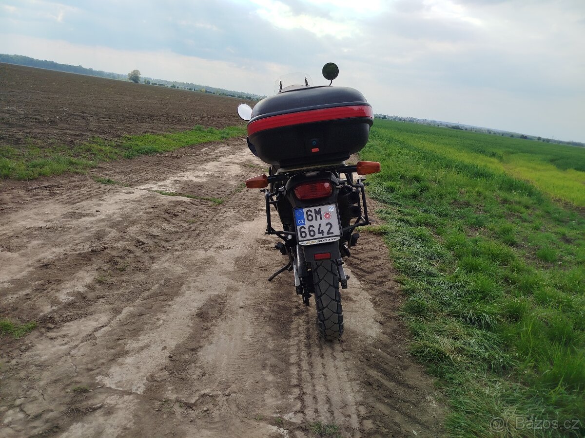 Honda transalp 650