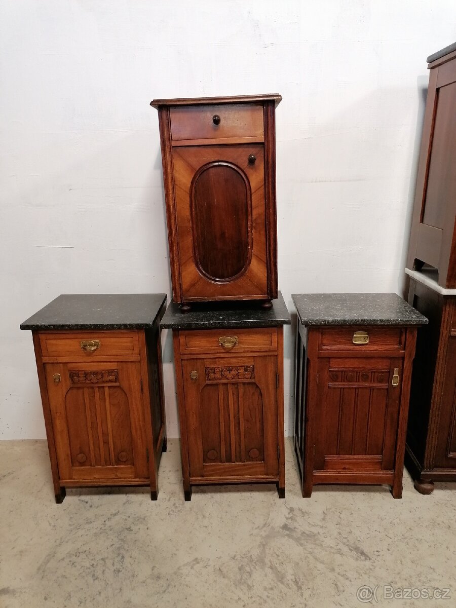 Jednotlivé staré noční stolky, starožitné noční stolky - 3