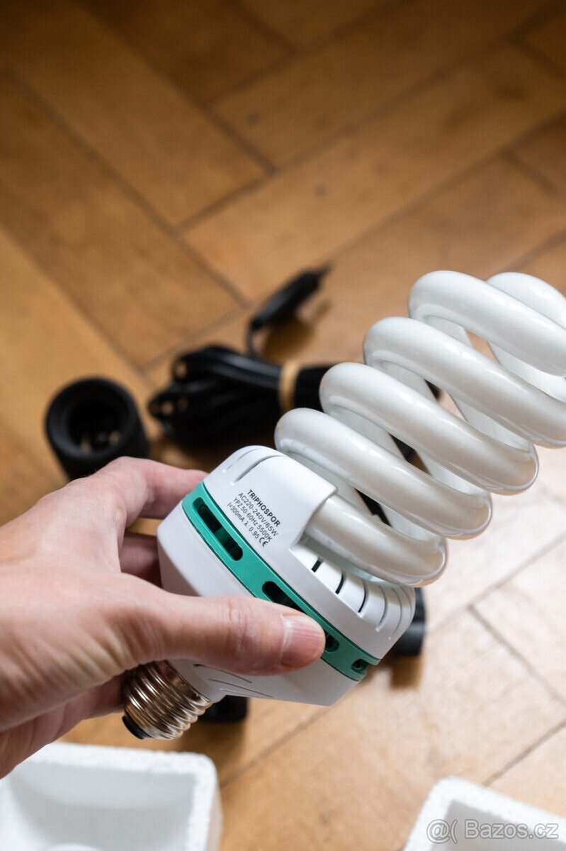 Daylight světlo + žárovky + deštník - 3