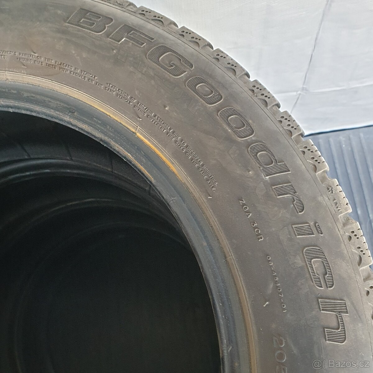 Zimní pneumatiky BDGoodrich 205/60 R16 č. AP173 - 3