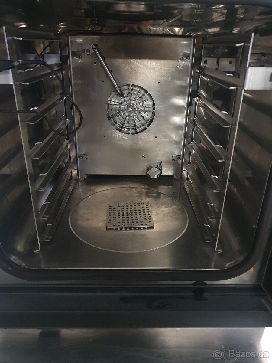 Konvektomat MKN Space Combi s kondenzační digestoří - 3