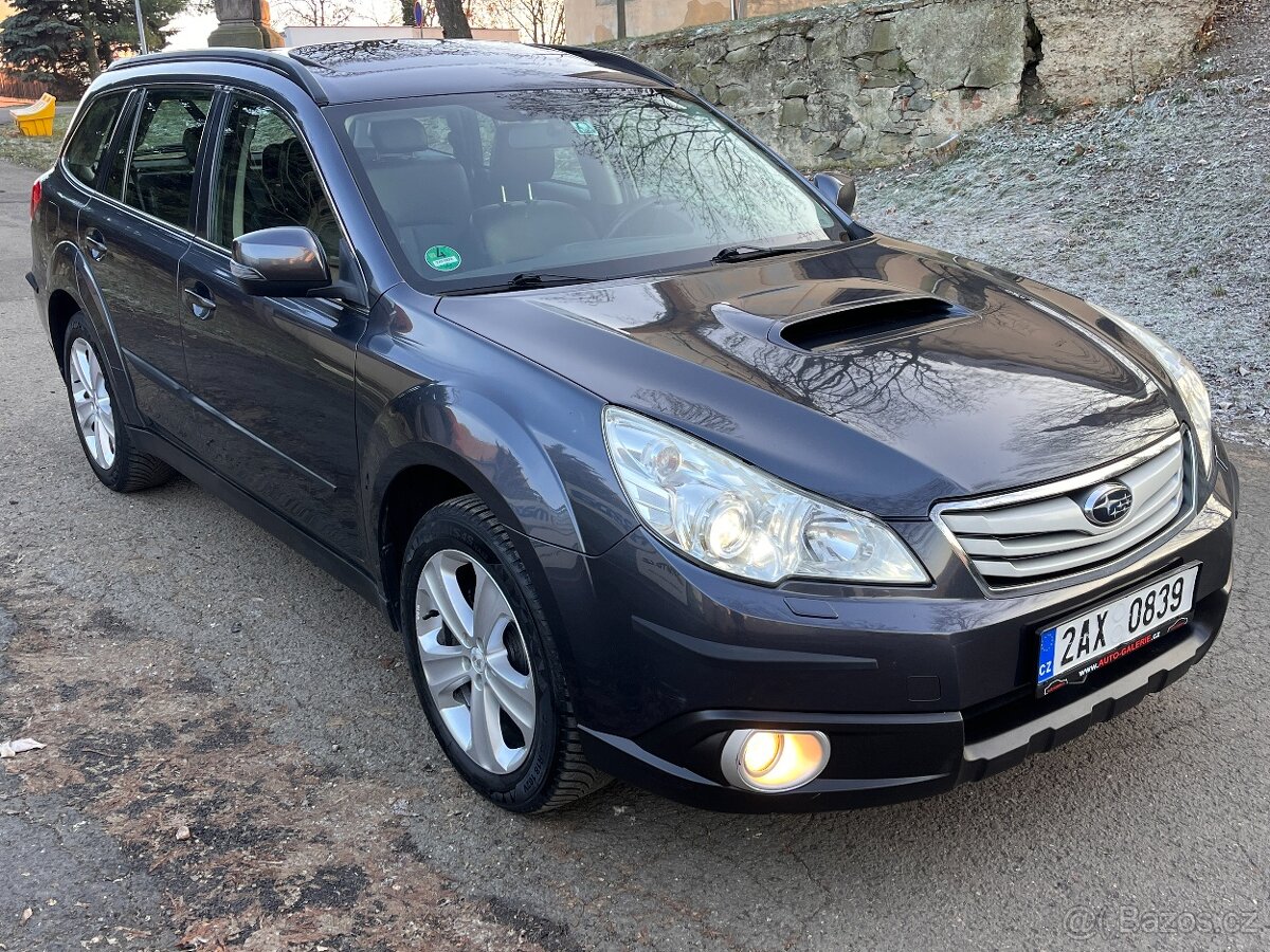 SUBARU LEGACY OUTBACK 3.6R 191KW,2012,PLNÁ VÝBAVA,PĚKNÝ STAV - 3