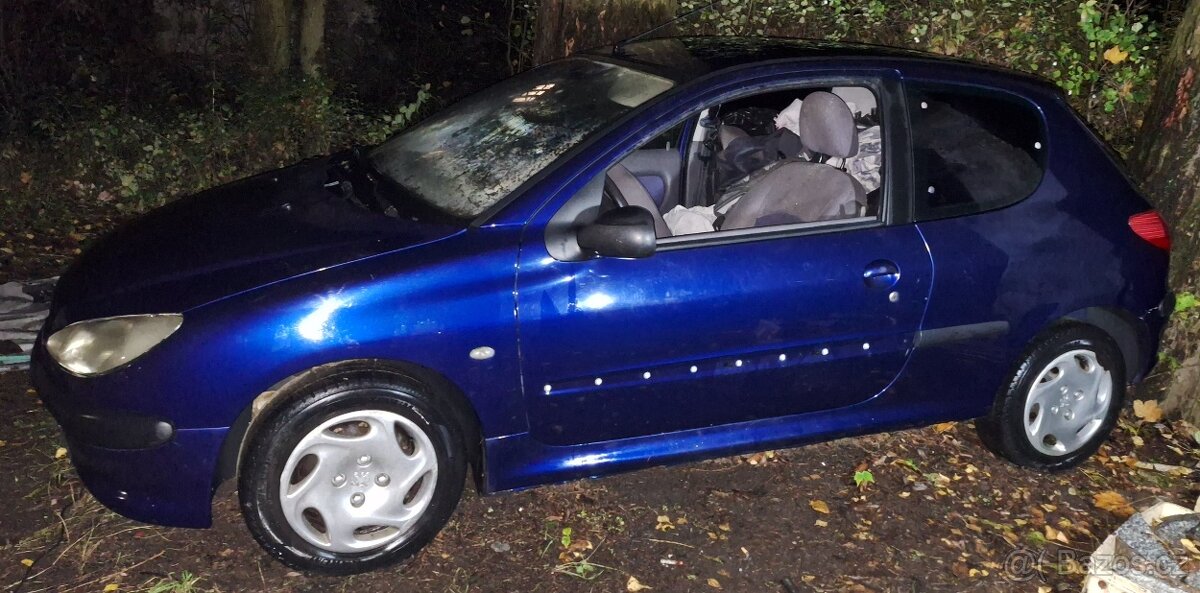 Peugeot 206 3dveř. 1.4i + LPG jako celek na ND - 3