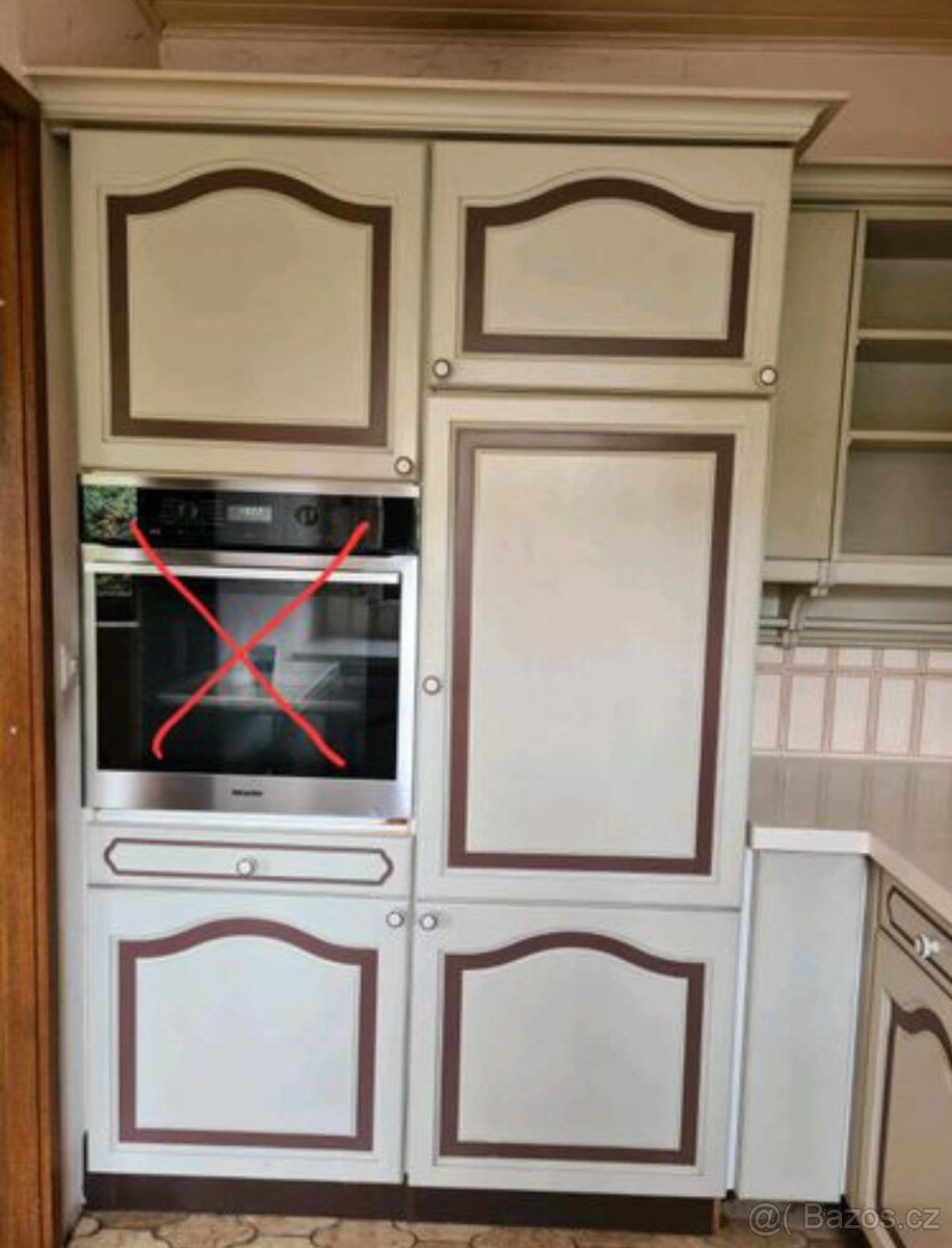 Landhaus kuchyně 720cm - 3