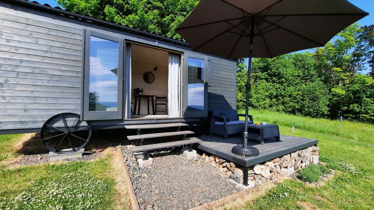 Atraktivní stavební pozemek na krásném místě - 3