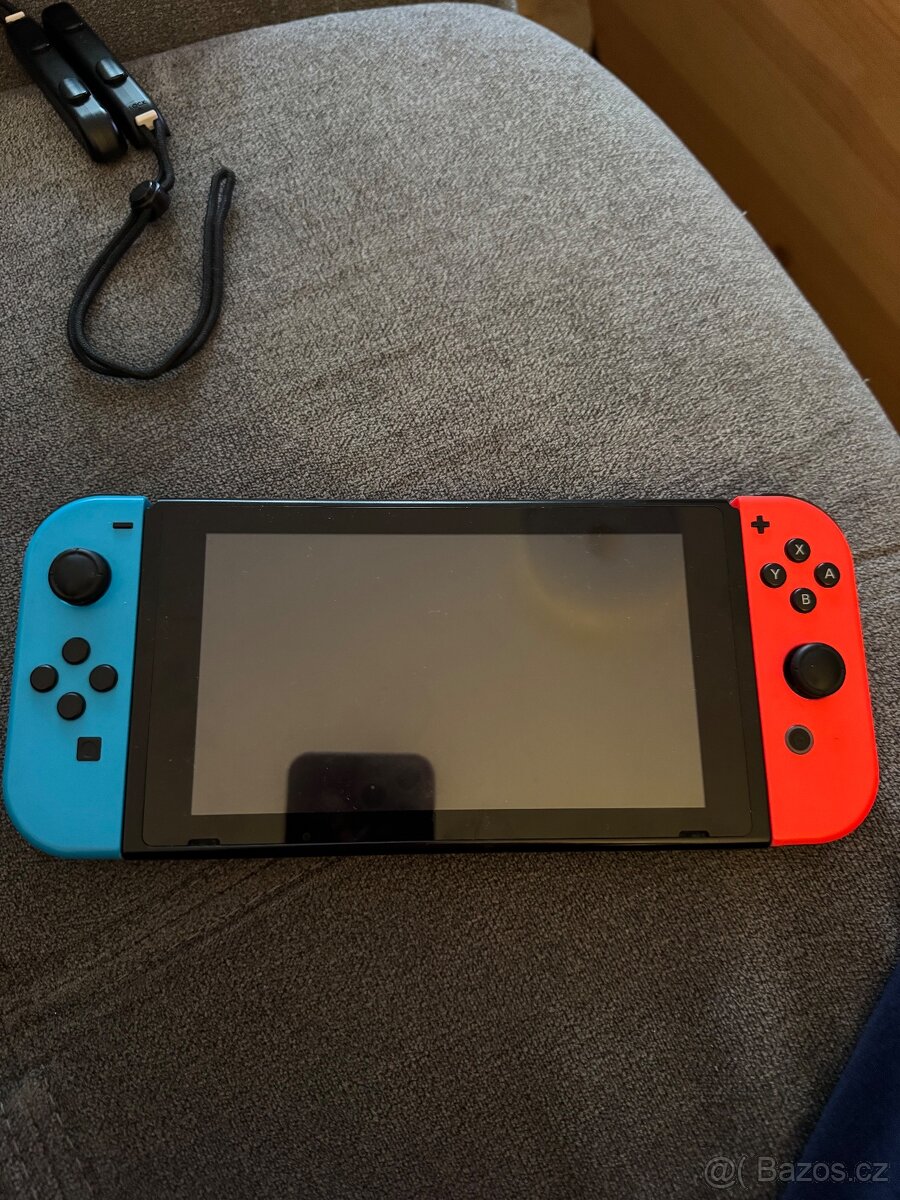 Nintendo switch - 3