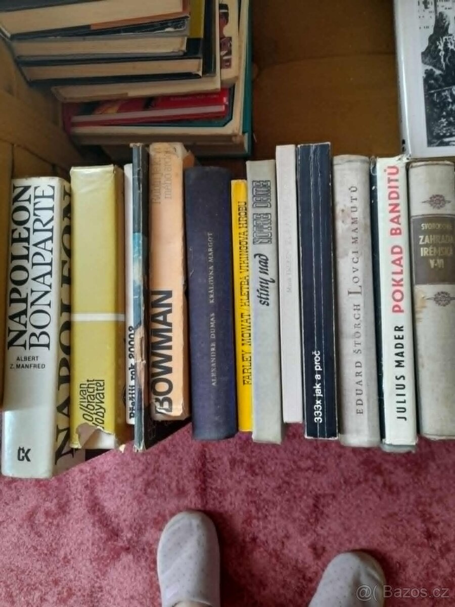 pozůstalost - cca 700 knih - 3