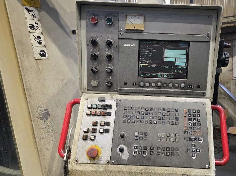 Vertikální obráběcí centrum MCFV 1260 NT - 3