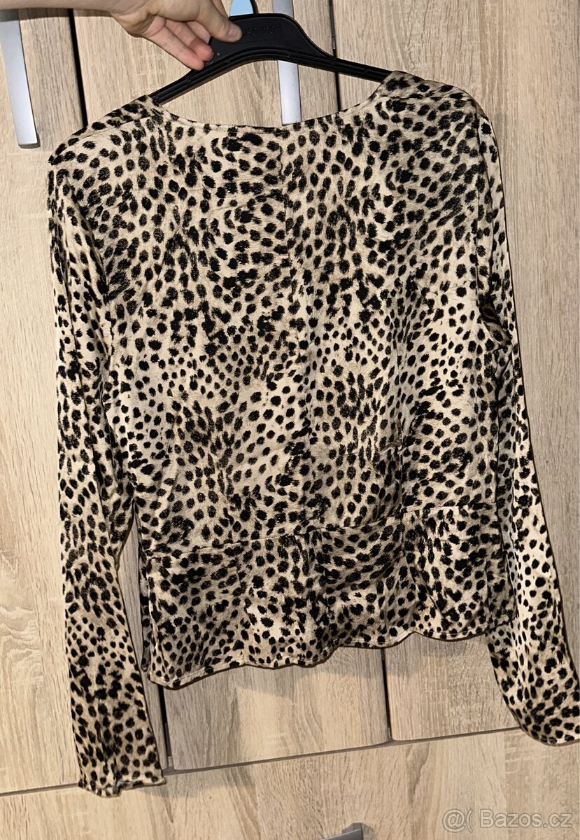 Tričko H&M - 3