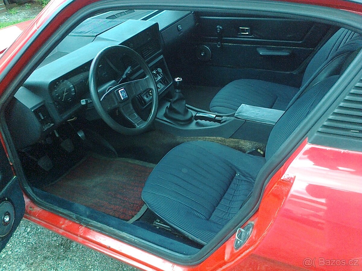 Triumph TR7 - 3