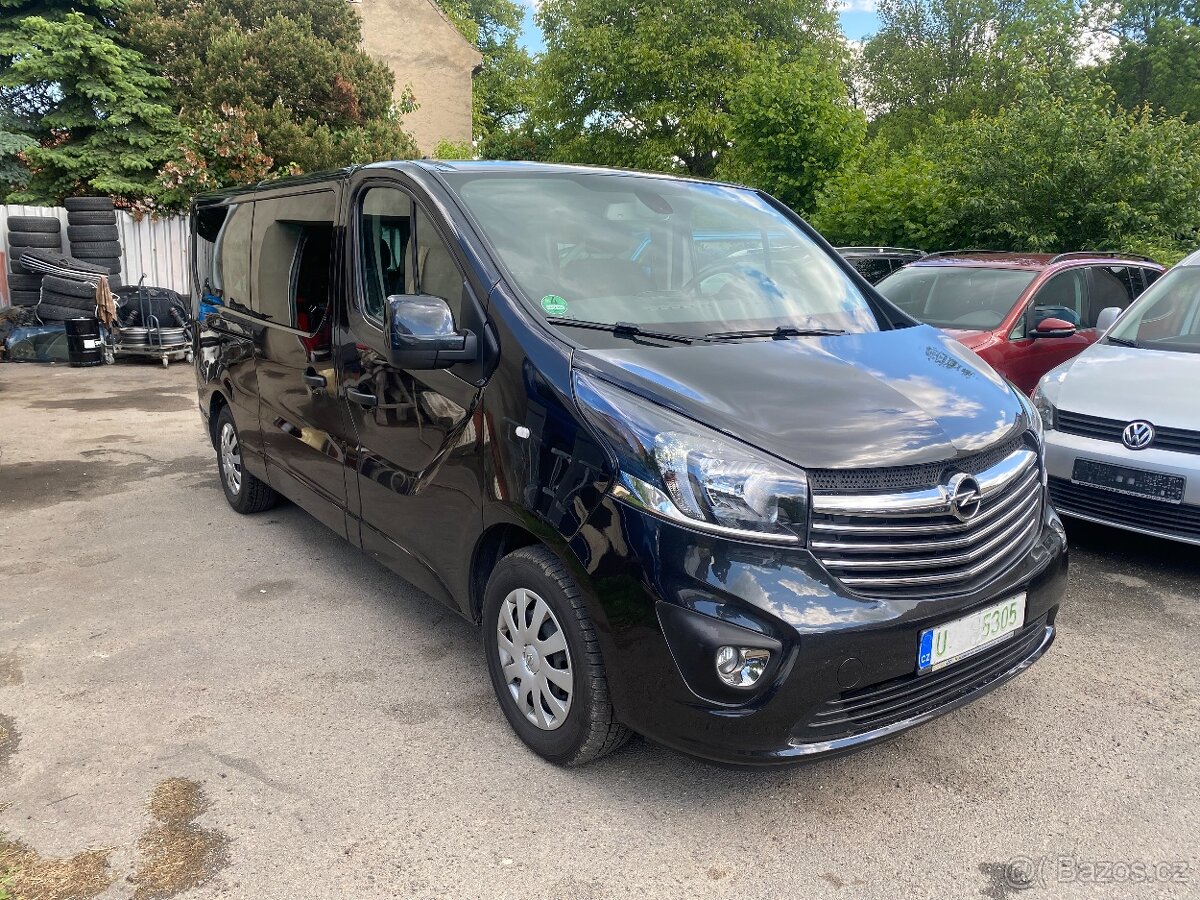 Opel Vivaro, 1,6CDTI,89KW,L2,9míst - 3