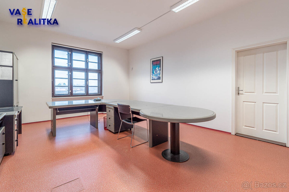 Pronájem, kancelář 25 m2, Hranice, ul. Galašova - 3