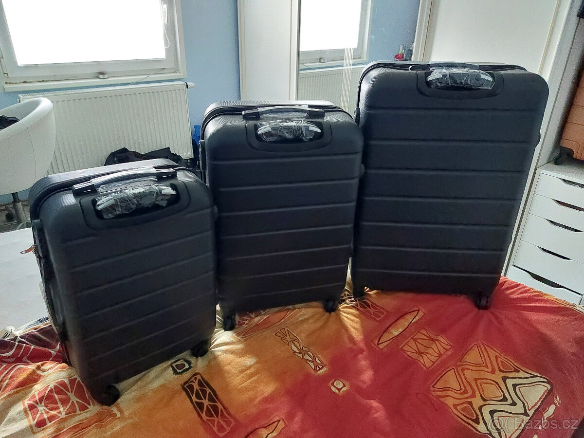Cestovní PLASTOVÉ ABS kufry/ kufr-Set 3v1 CENA 2249KČ VŠE - 3