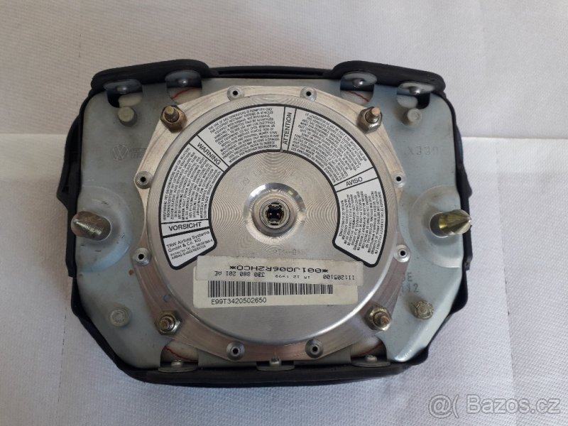 Airbag řidiče Volkswagen Golf IV 1.9 TDI (1999) - 3