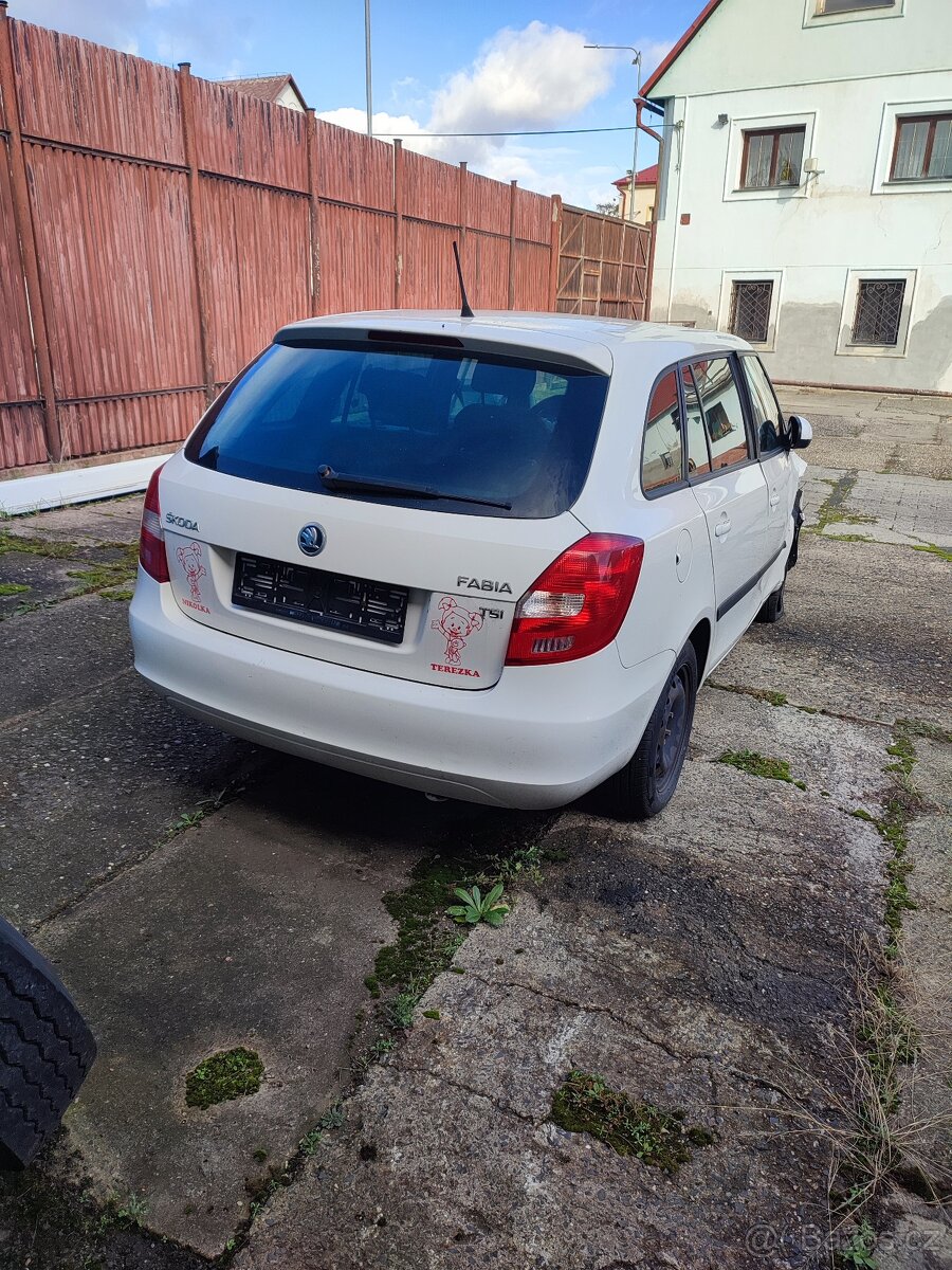 ŠKODA FABIA - 3