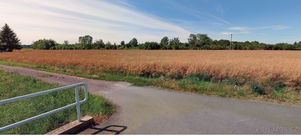 Parcela u letiště Pardubice - 3