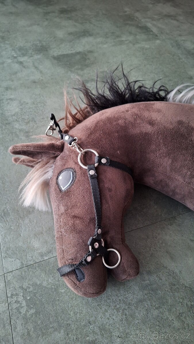 Prodám hobby horse vč.s překážkami - 3