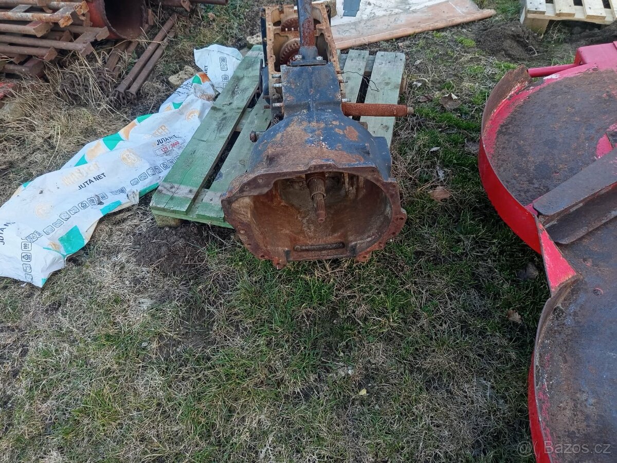 Zetor uřI převodovka - 3