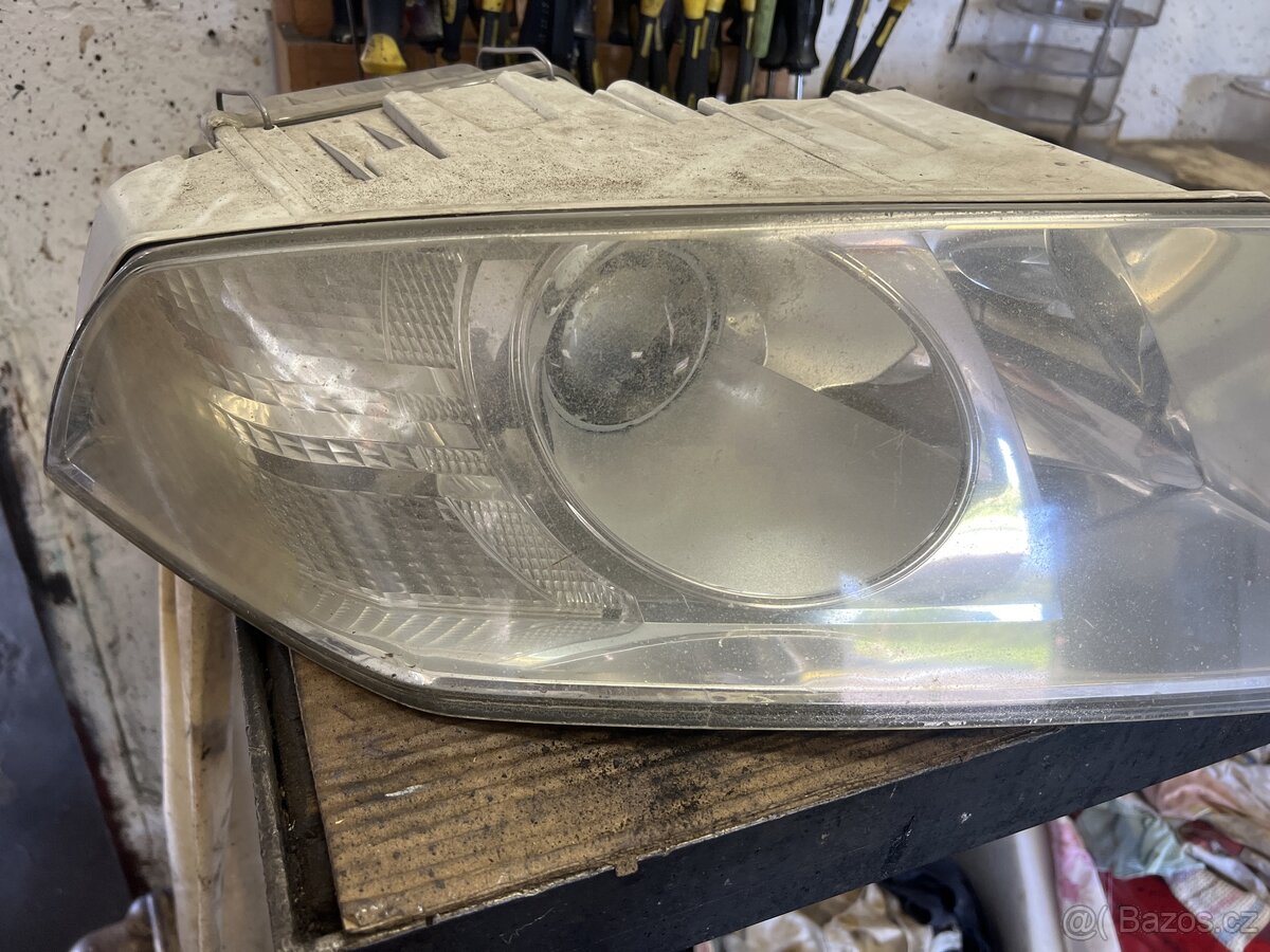 Xenon svetla 2 octavia - 3