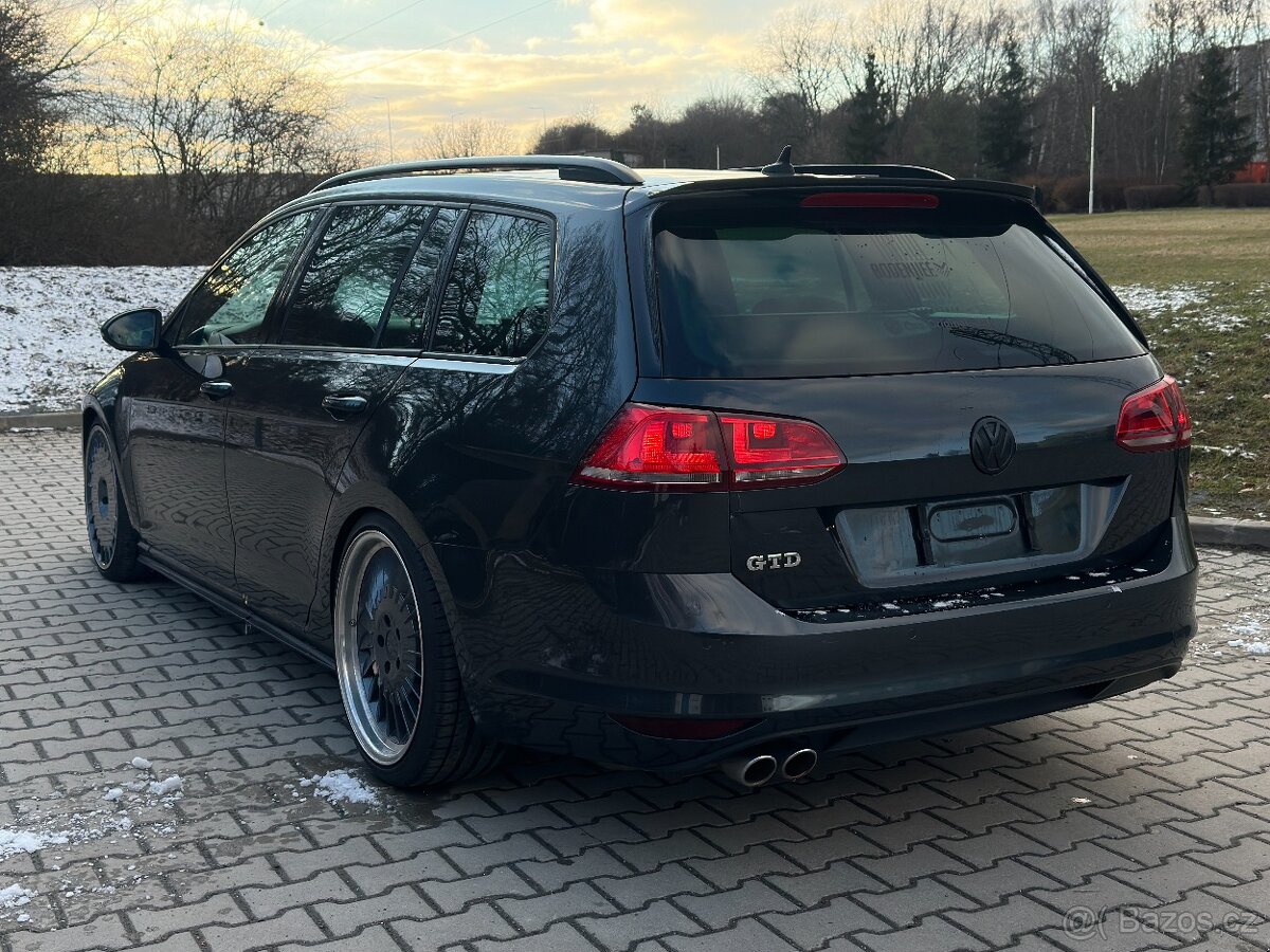 Volkswagen GOLF GTD 2.0 TDI 135kW - 3
