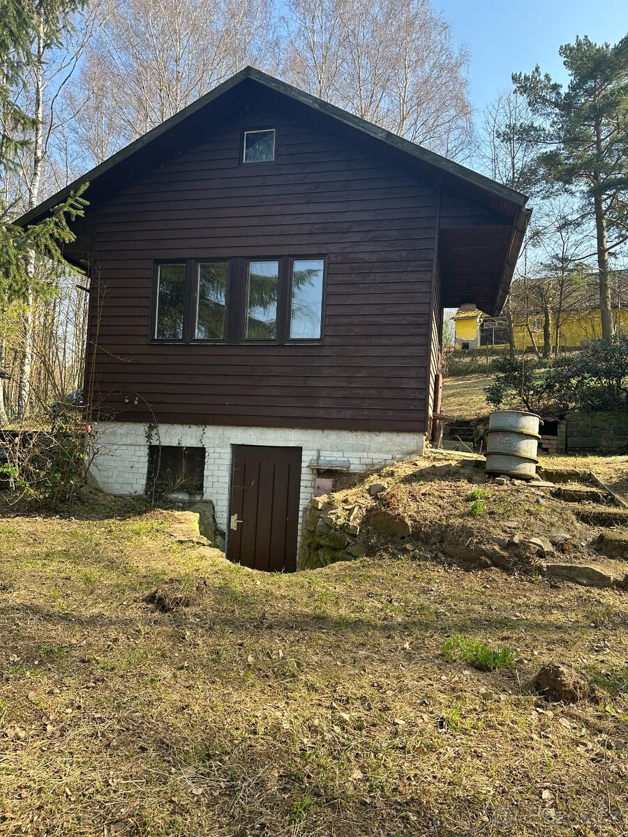 Prodej chaty u lesa - 3