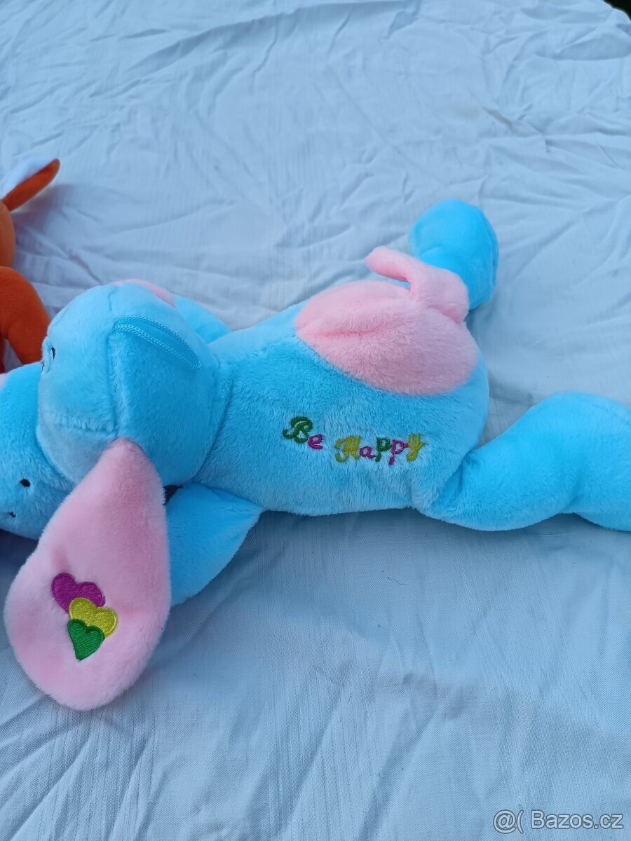 plyšový plameňáci, Pinďa, pes - 3