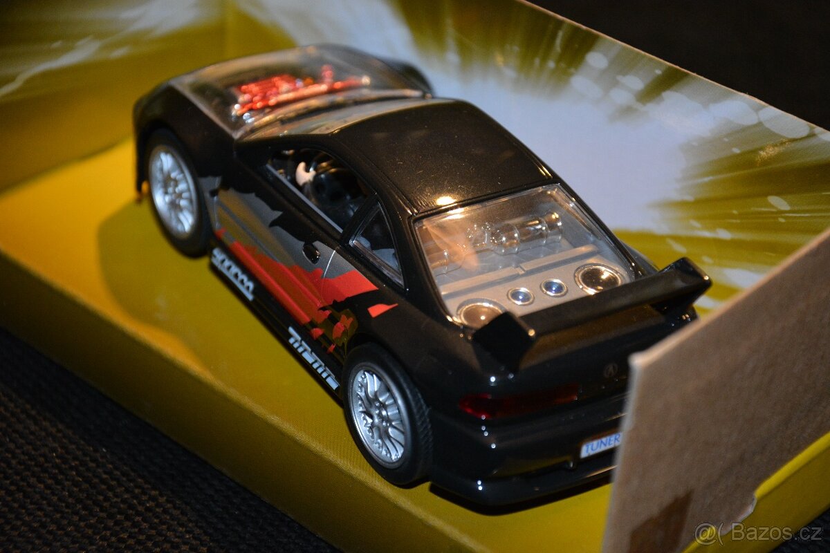 Modýlek Acura (Honda) Integra od Revellu - 3