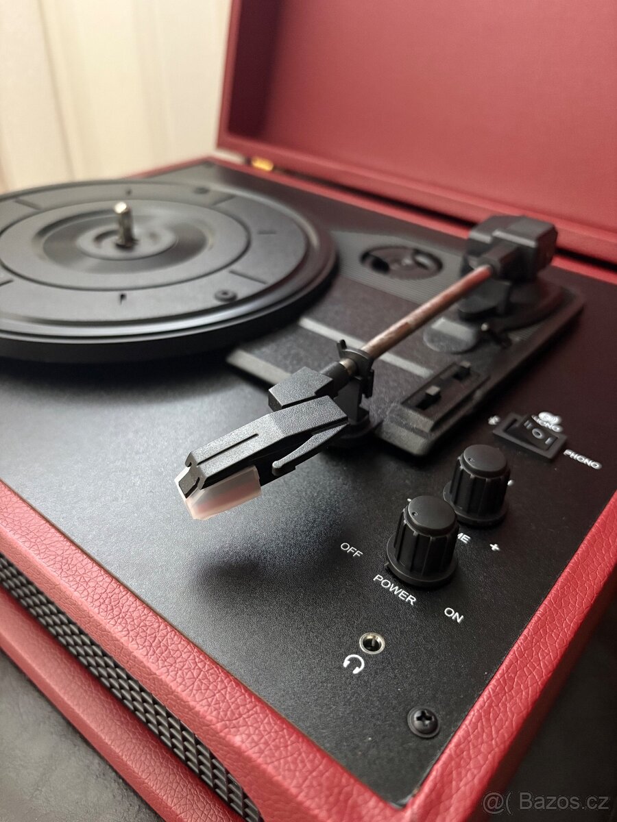 Gramofon Crosley Voyager / červený - 3