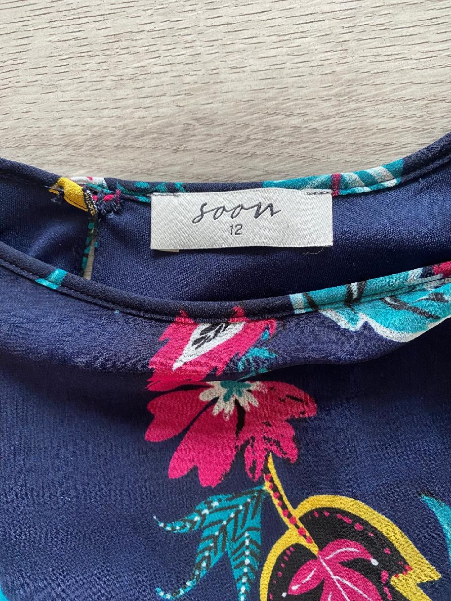 Krásná halenka-tunika zn.Soon vel.40/42/L - 3