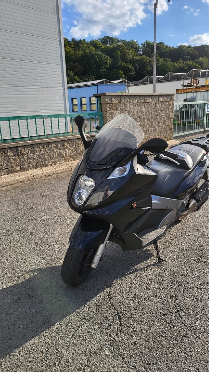 Gilera GP 800 - 3