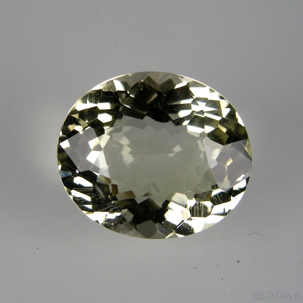 Křišťál-Křemen-ovál, modif. bril. - 5,94 ct. - 3