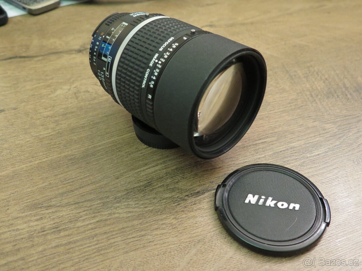 Nikon 135mm f/2,0 AF DC-NIKKOR D A - 3