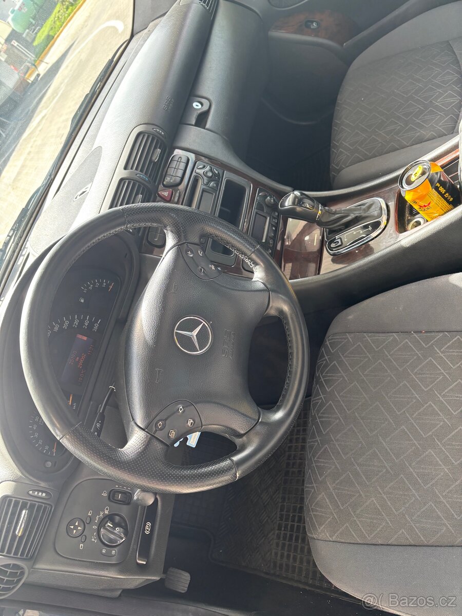 Mercedes Benz C 220Cdi - 3