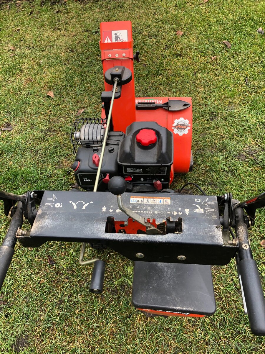 SNĚHOVÁ FRÉZA ARIENS COMPACT 20 - 3