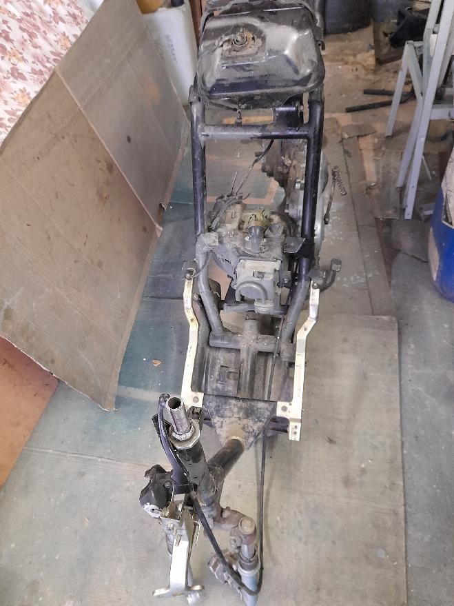 skůtr Jinan kostra s motorem - 3