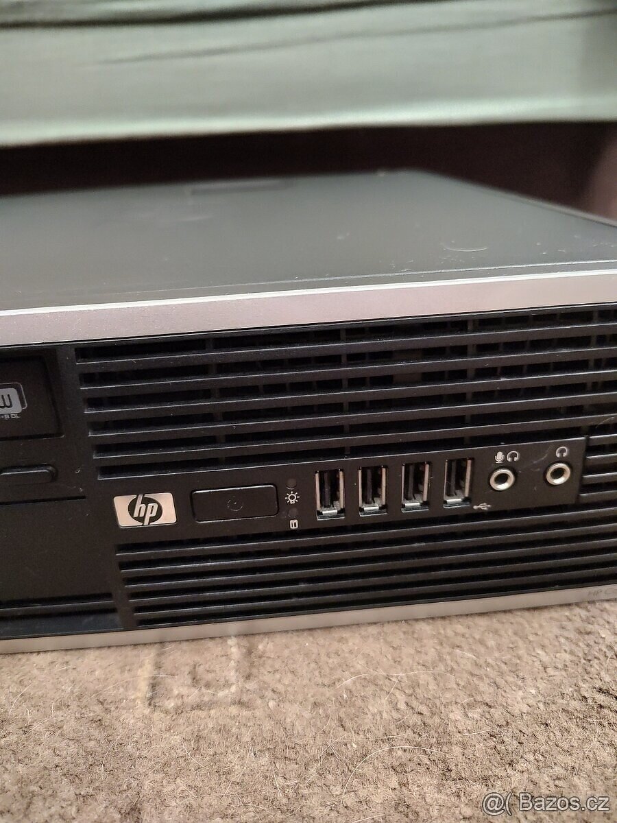 HP Pocitac , Windows 10 ,4 gb RAM ddr3 - 3