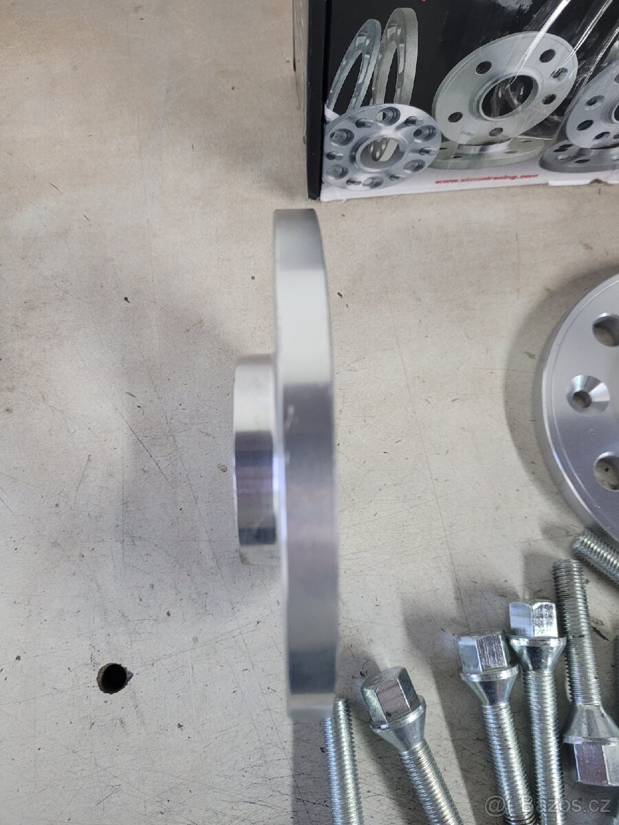 Rozšiřovácí podložky SR 5x112 / 12mm - 3